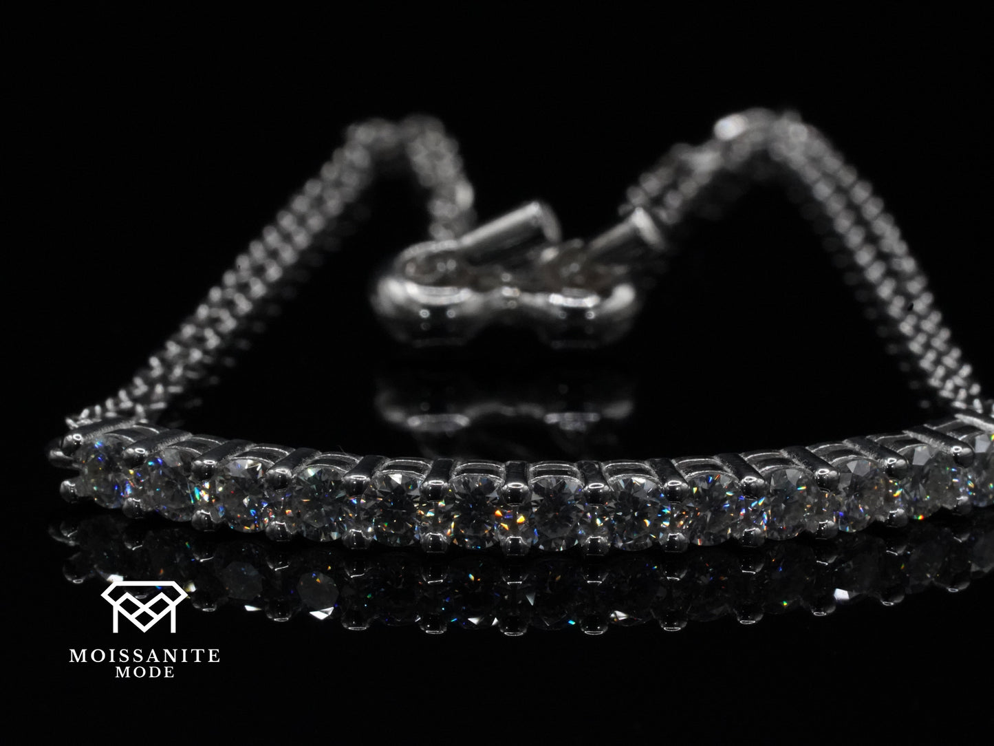Verstellbares Moissanite Armband mit 13 Steinen à 0,1 ct, 925 Sterling Silber & 18k Weißgold plattiert