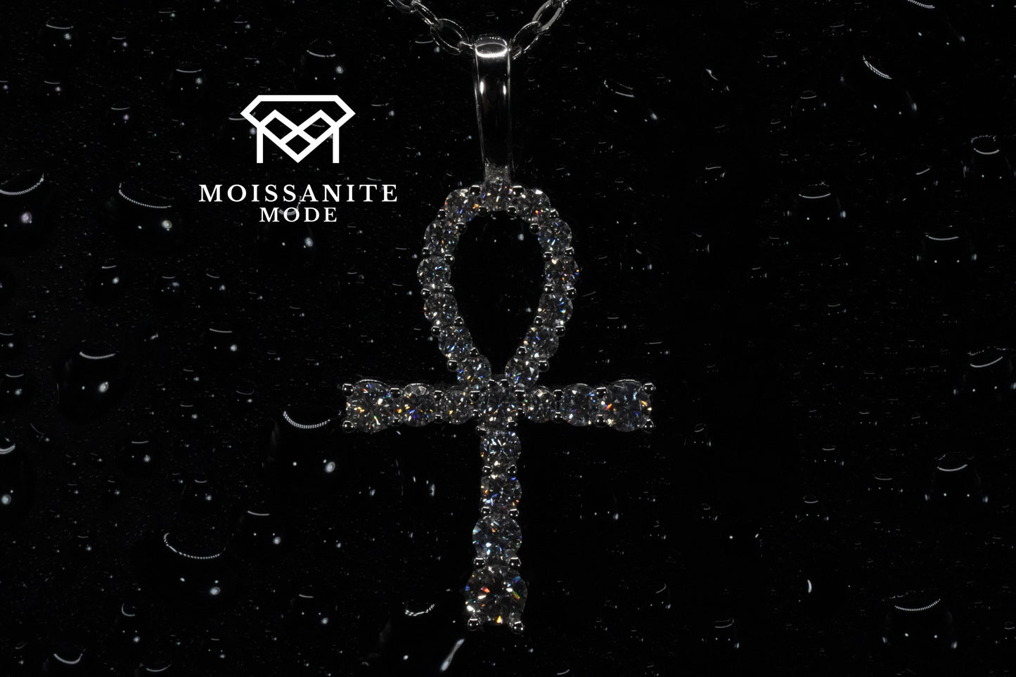 Moissanite Ankh Anhänger an einer Silber Kette