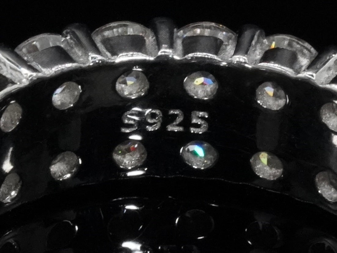 Stempel S925 für Sterling Silber 925. zwei reihen Moissaniten