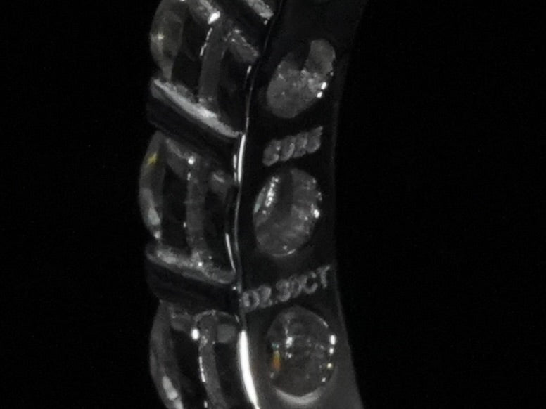 Innenstempel „925“ im Eternity-Ring mit 2 Karat Moissanites, Qualitätsnachweis