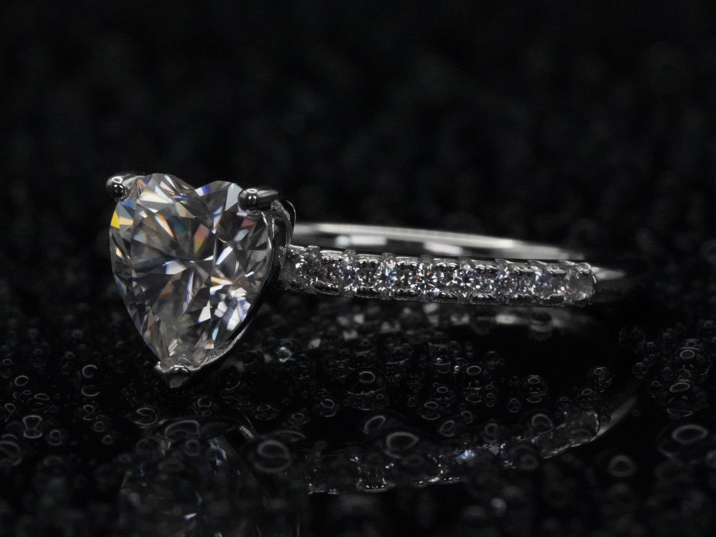 Moissanite Herz Ring Sterling Silber 18k Weißgold Plattiert