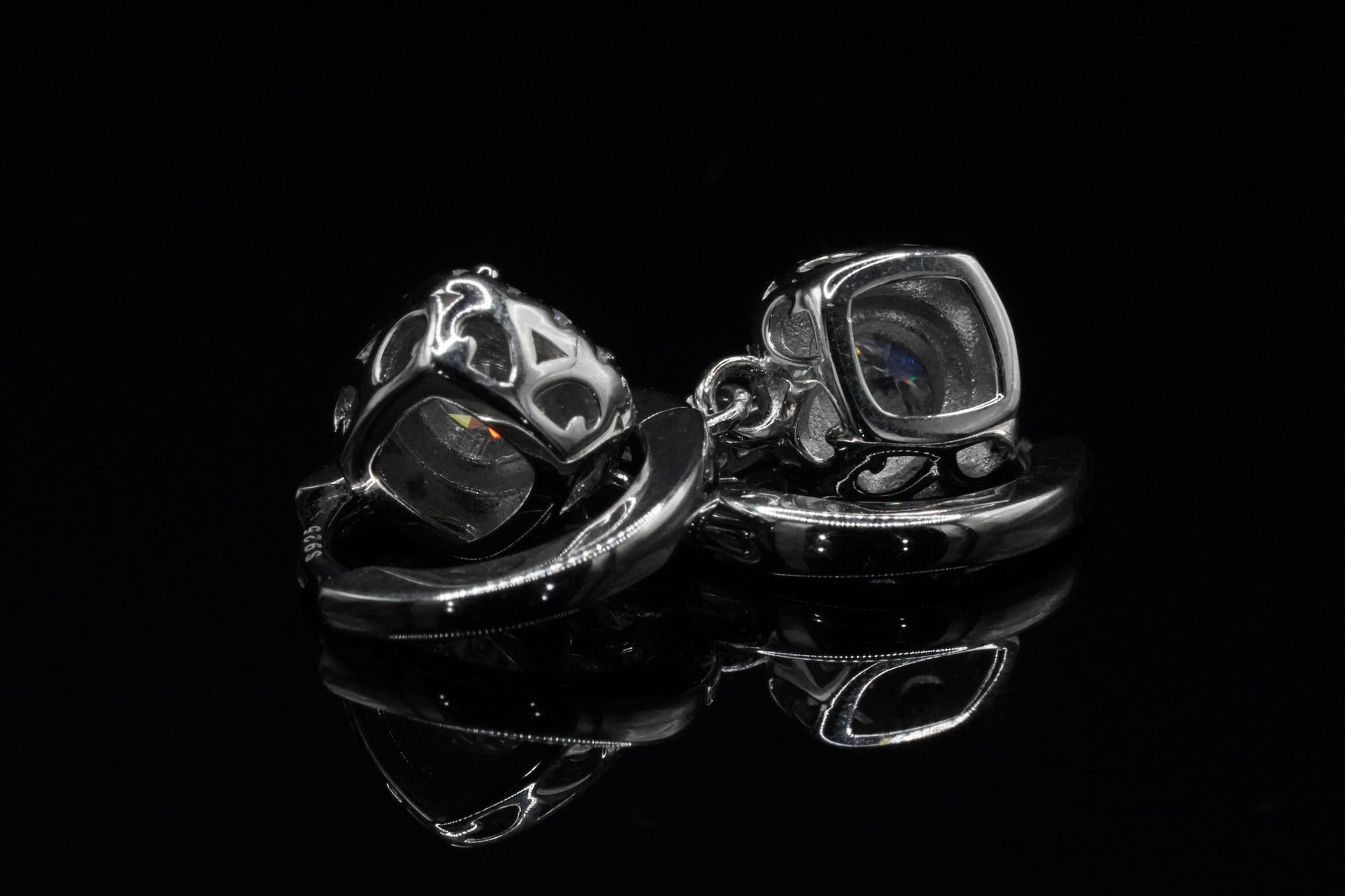 Stylische Silber Ohrringe mit Moissaniten für damen und herren insgesmmt 1 Carat 