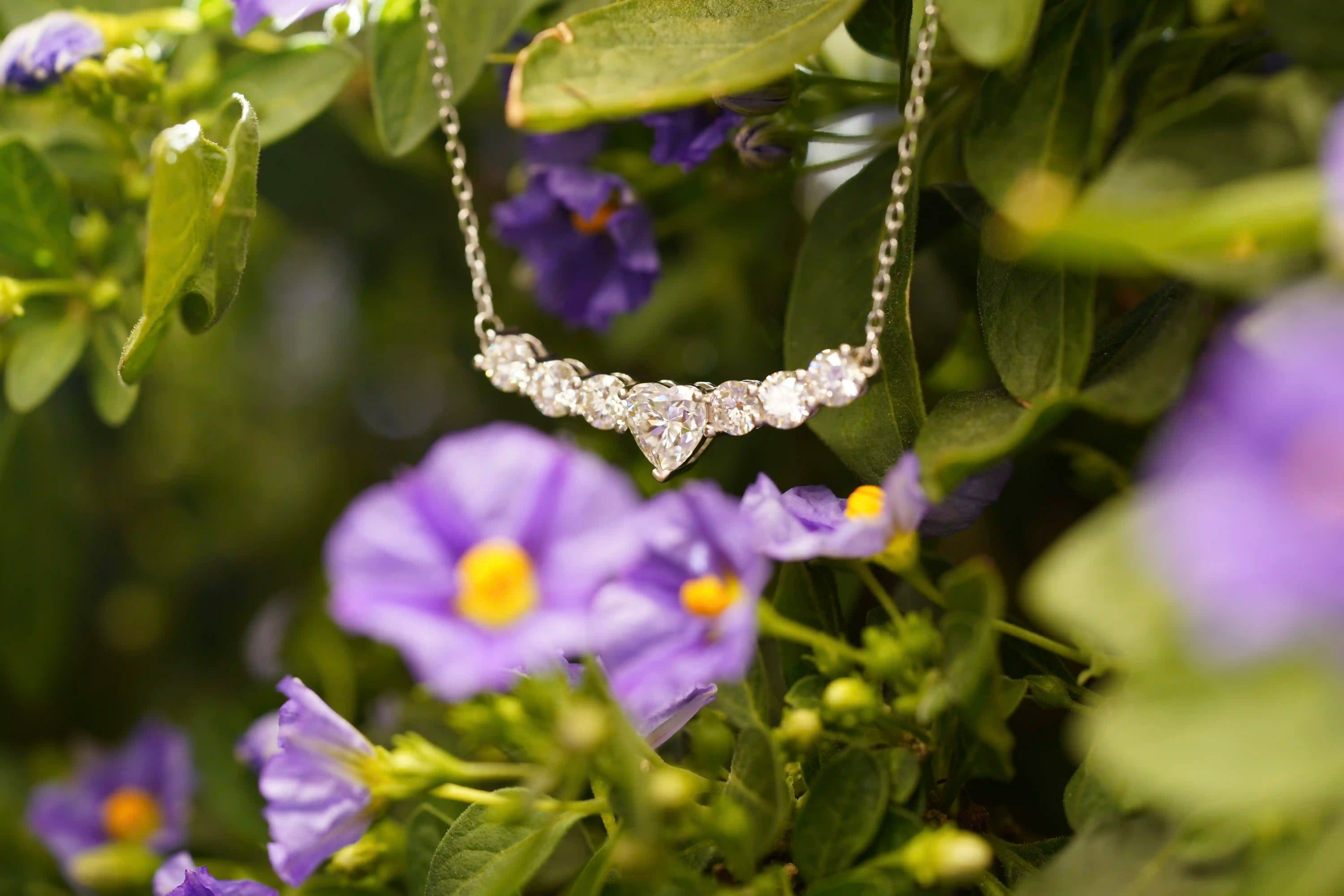 Moissanite Schmuck Brillanten und Herze kette aus Sterling Silber mit 18k Weißgold Veredelung 