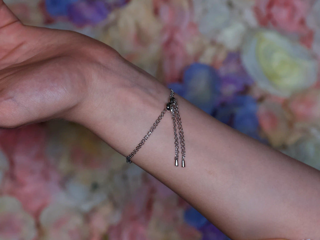 Echte Fotos: einfach verstellbares Moissanite Armband mit sicherem Halt im Alltag
