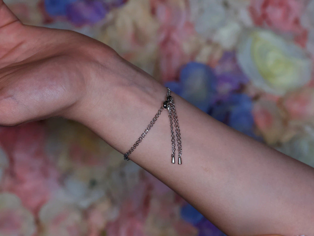 Echte Fotos: einfach verstellbares Moissanite Armband mit sicherem Halt im Alltag