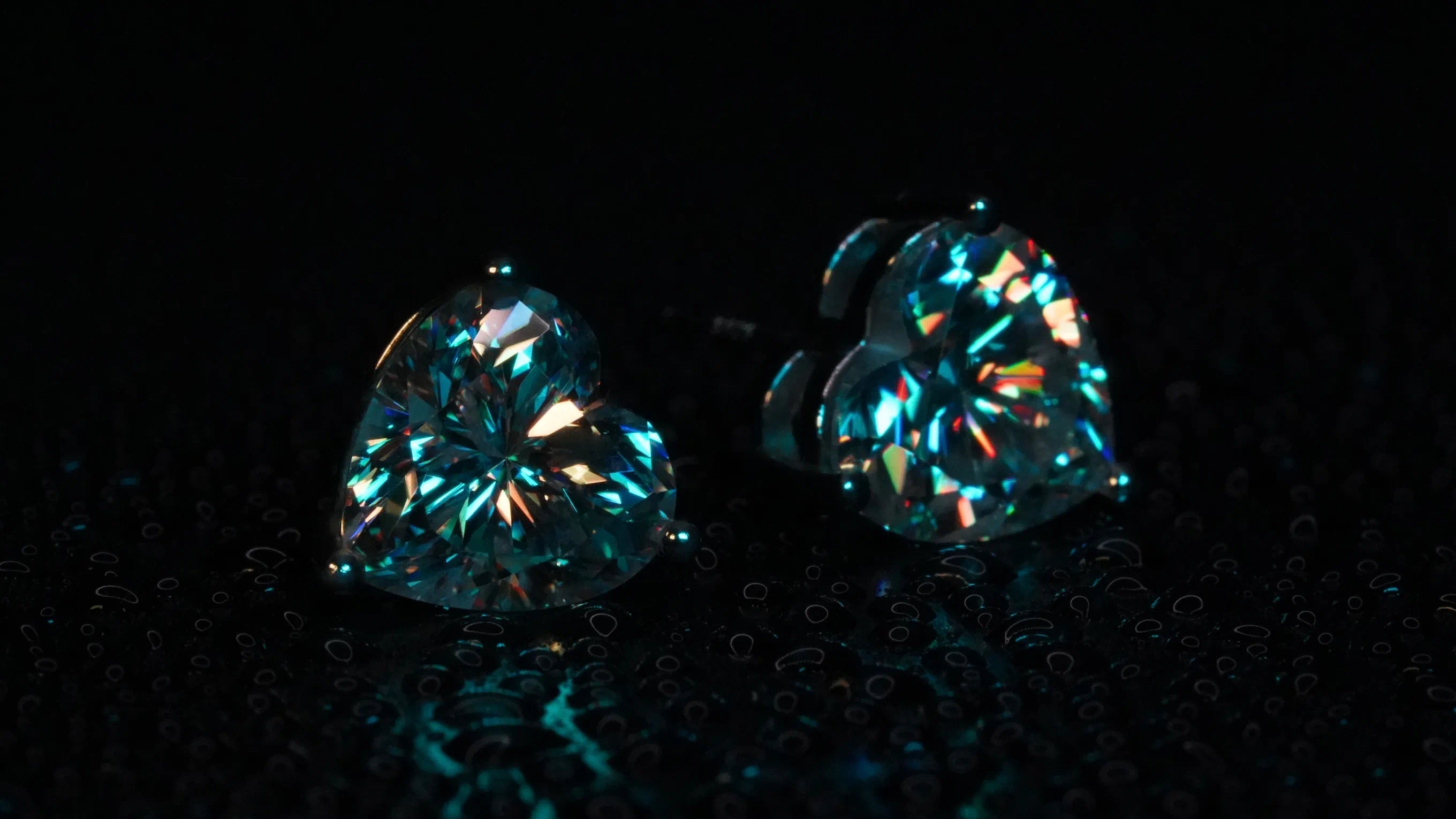 Funkelnde Moissanite Ohrstecker mit Moissanite Schmuck Stein in Herz-Schliff