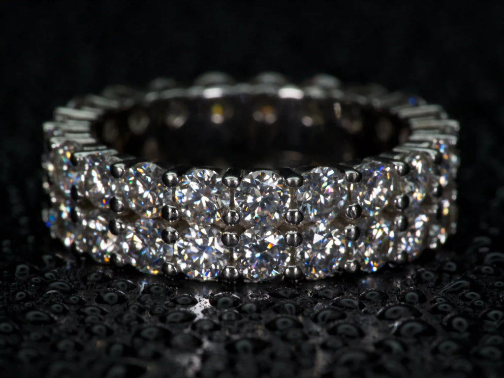 Moissanite Doppel Eternity Ring 2 Reihen 3mm im echten Licht, extrem starkes Funkeln wie Diamant sichtbar, echte Fotos ohne KI 925 Silber Weißgold