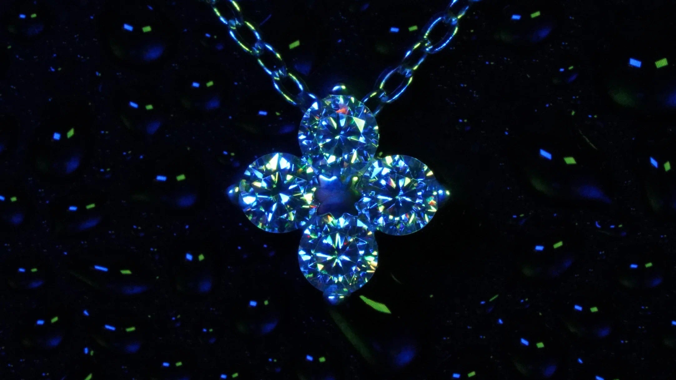 Sterling Silber Kette mit Funkelndem Moissanite Schmuck Anhänger in Blau Licht