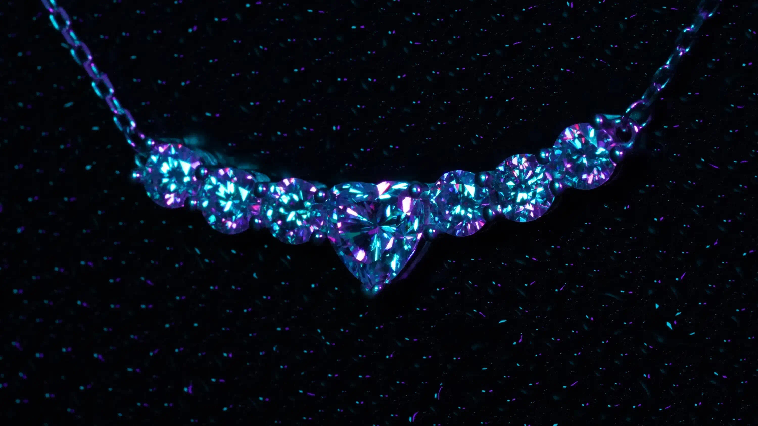 Funkelde Moissanite Kette mit Herz Anhänger in Blaulicht