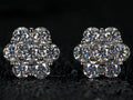 Moissanite Ohrstecker Cluster 1,4 ct frontal, florales Design mit sieben 3 mm Steinen, 925 Silber mit 18K Weißgold Veredelung, starkes Funkeln im echten Licht, echte Makroaufnahme