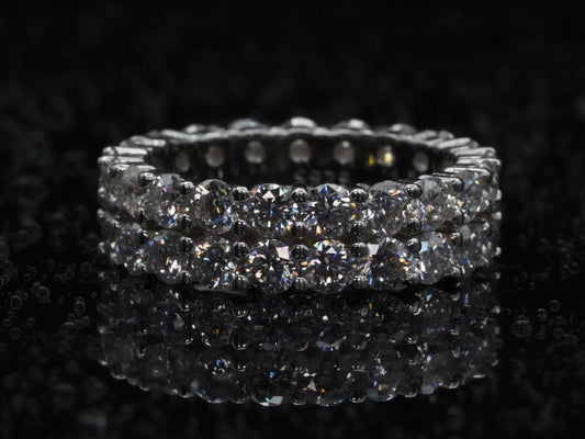 Zweireihiger Moissanite-Ring mit 3 mm Steinen aus 925 Sterling Silber – Frontansicht