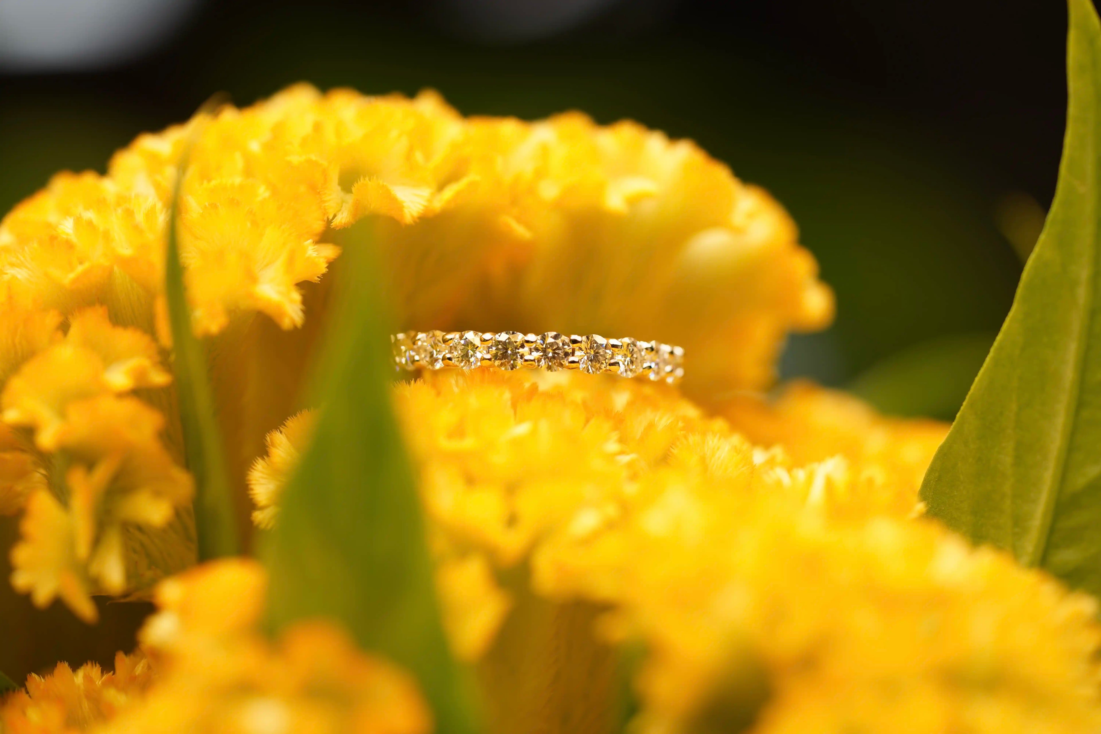 Moissanite Schmuck Ewigkeits Ring mit klassischen 3mm Moissaniten im Brillant Schliff