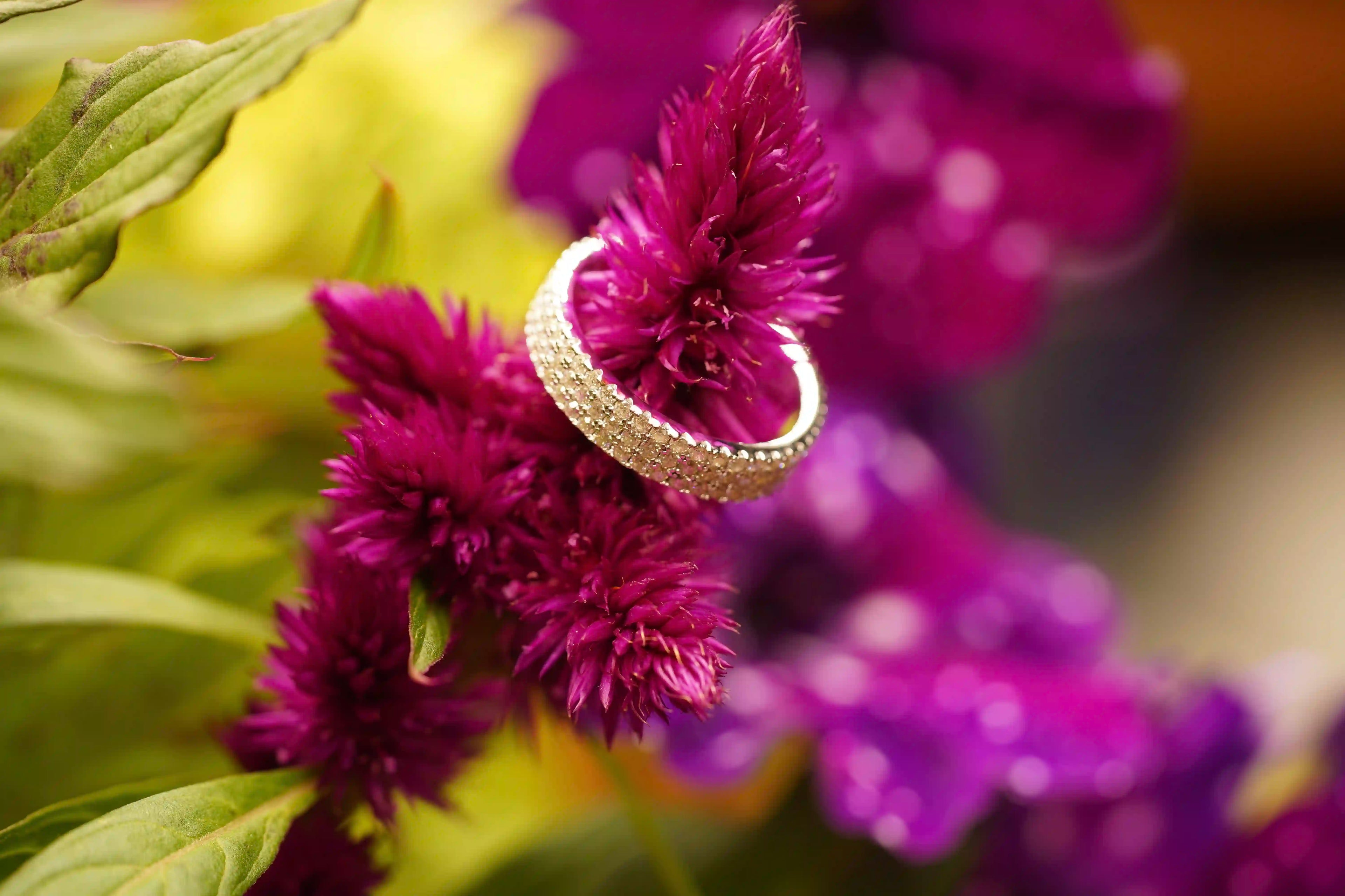 Moisasnite Ring perfekt für Herren mit vielen Moissaniten im Iced Out Look
