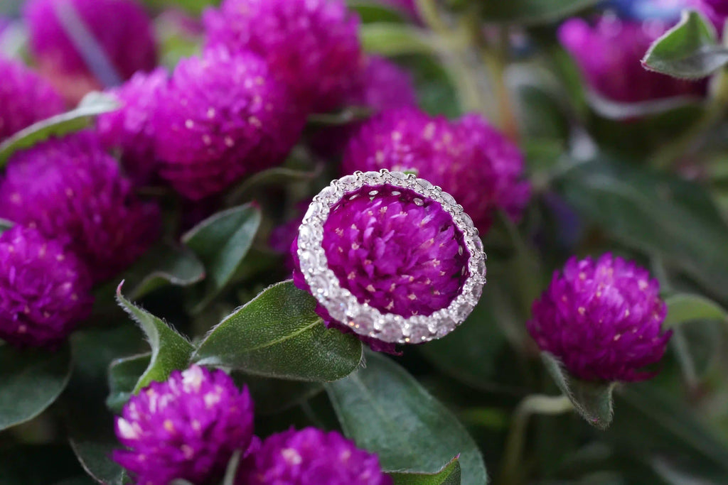 Moissanite Schmuck Pave ring mir Moissanite Schmuck Steine rund herum platziert für Damen und Herren