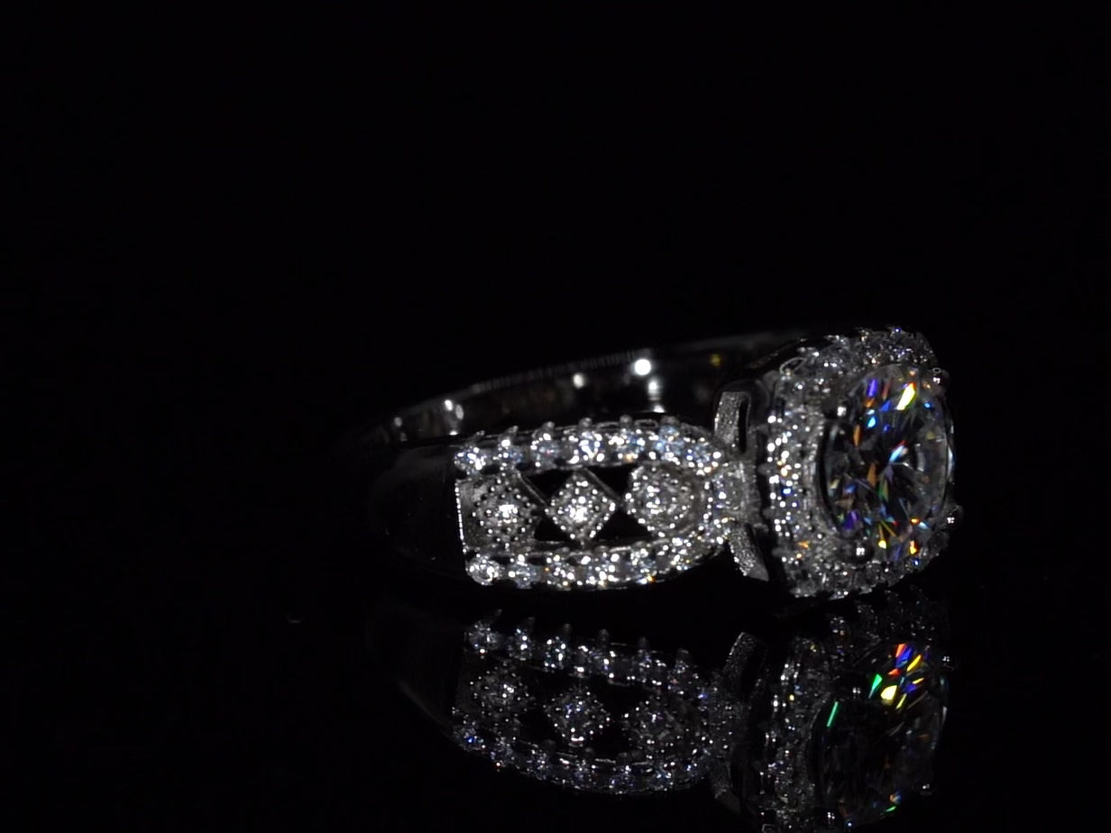 Video Drehung mit sehr viel funkeln auf dem Moissanit Ring