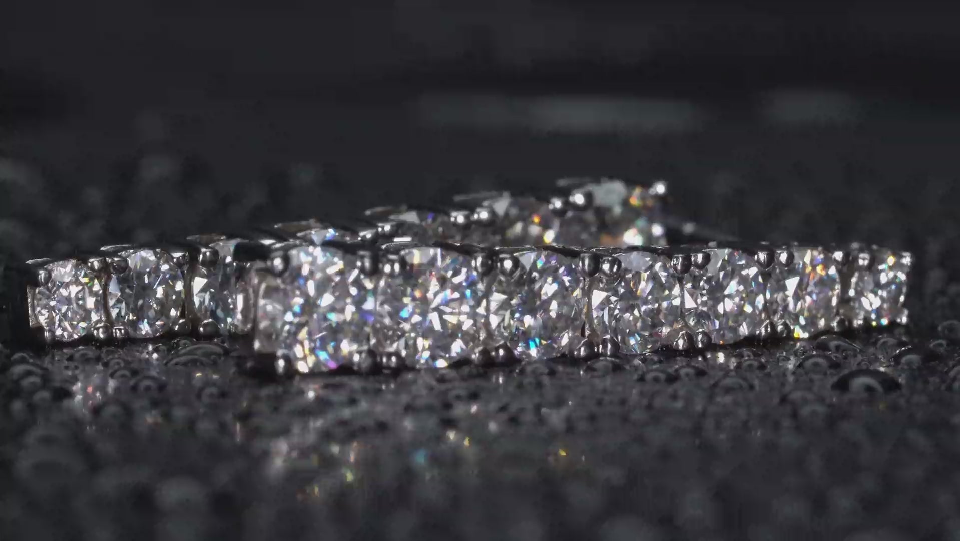 Echte Fotos – drehende Moissanite Hängeohrringe im Größenverlauf, starkes Funkeln im echten Licht, sichtbar intensiver als Diamant, 925 Silber & Weißgold