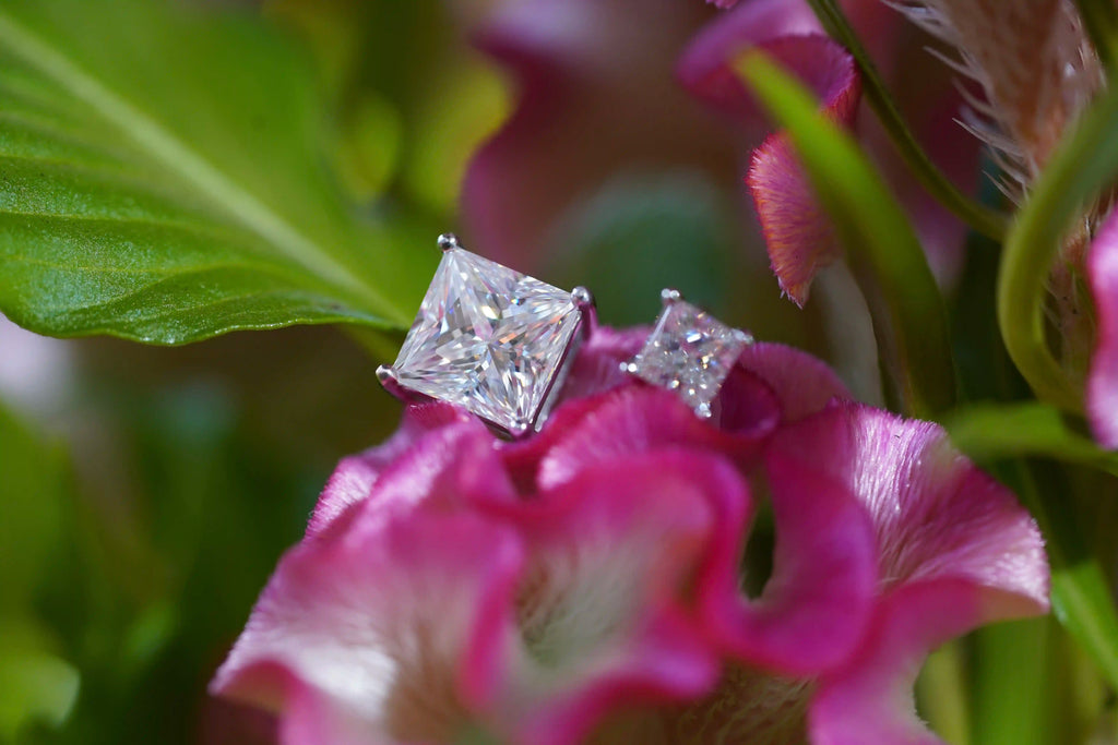 Moissanite Schmuck Ohrstecker mit Moissanite Schmuck Steinen im Quadratischem Prinzessinnen Schliff